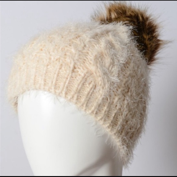 Fuzzy Beanies w/ Faux fur Pom Pom - Picture 3 of 5
